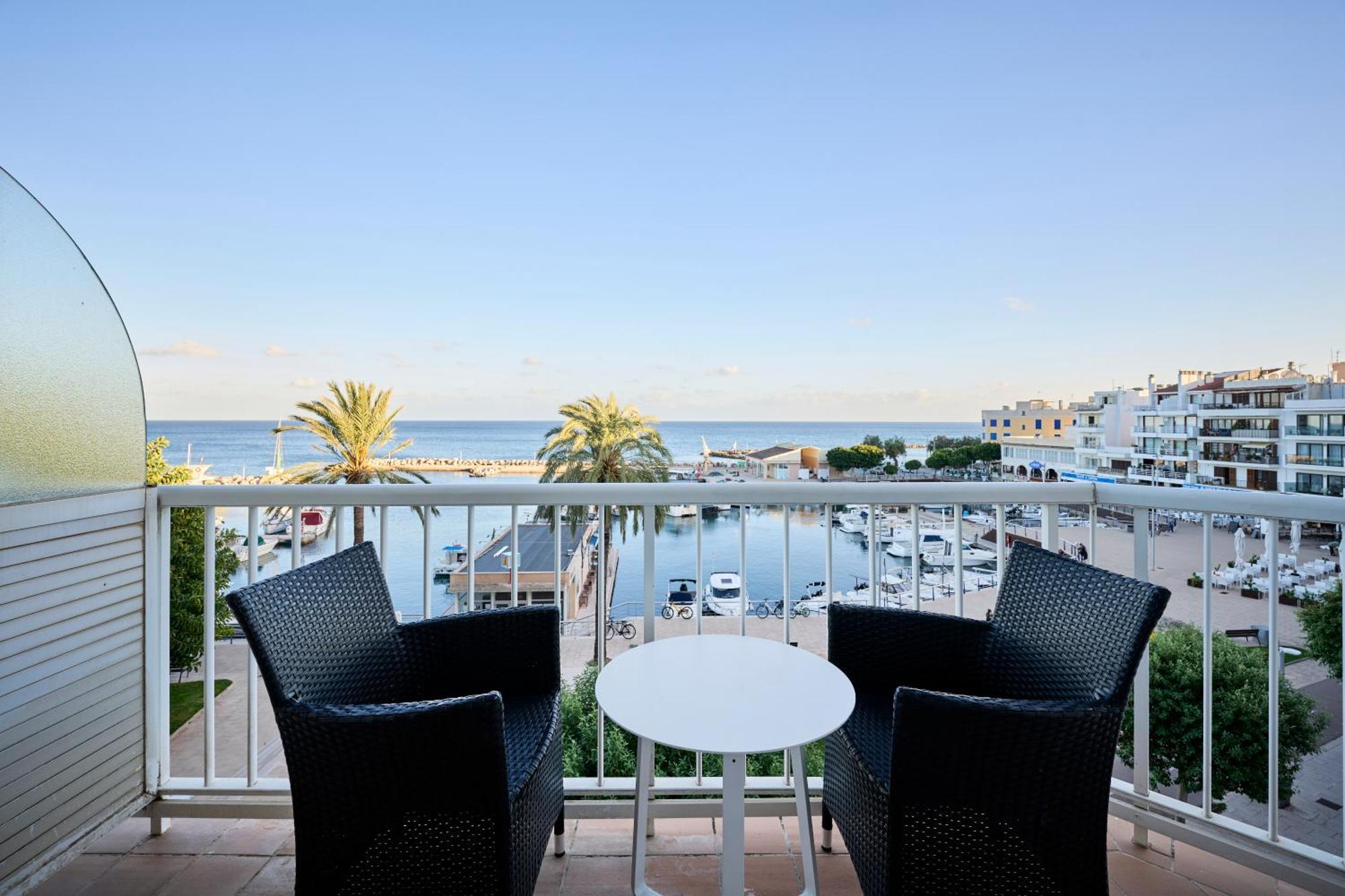Отель Catalonia Del Mar - Adults Only Кала Бона Номер фото