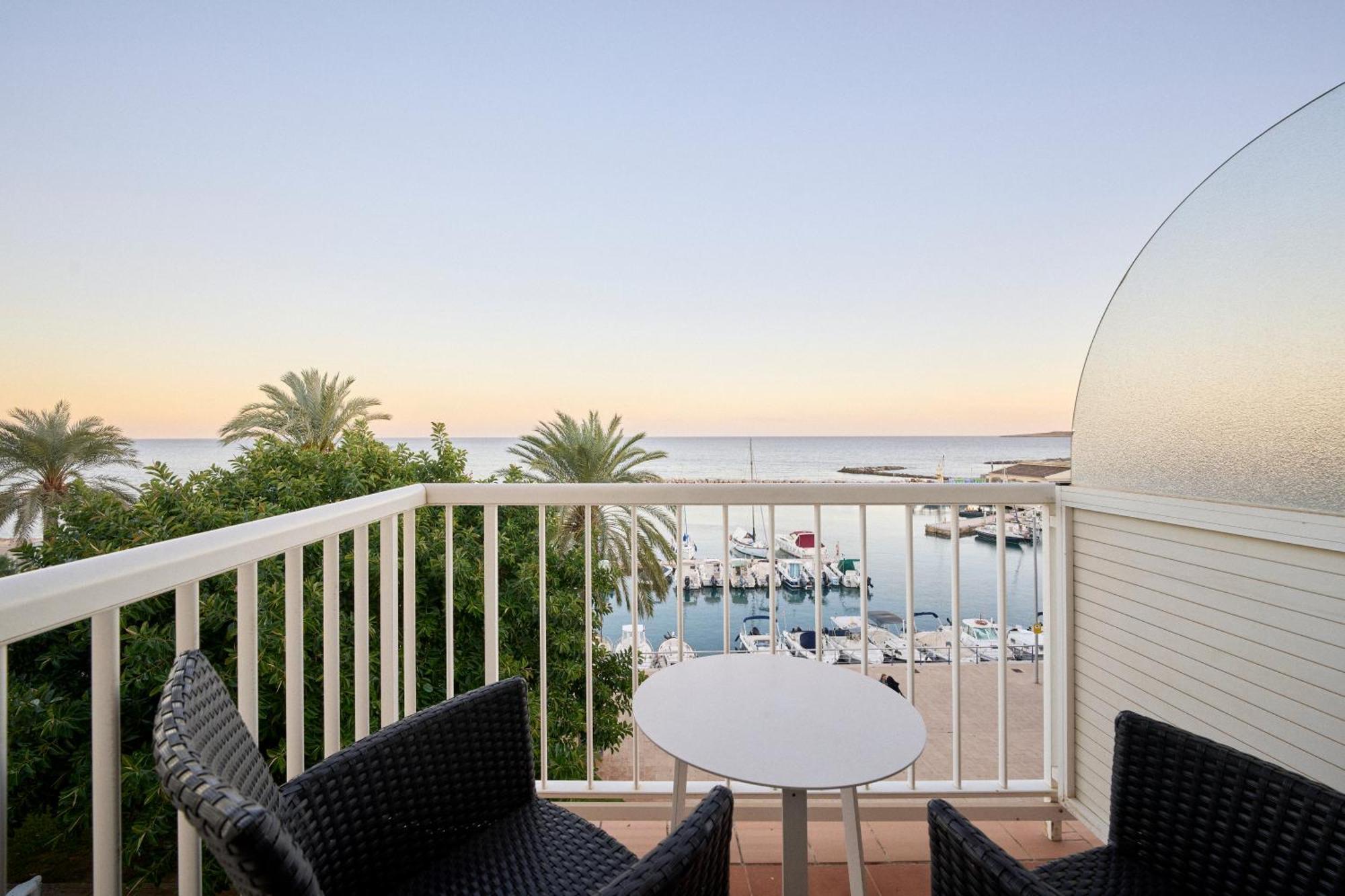 Отель Catalonia Del Mar - Adults Only Кала Бона Номер фото